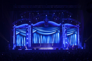 Similar image 12583199