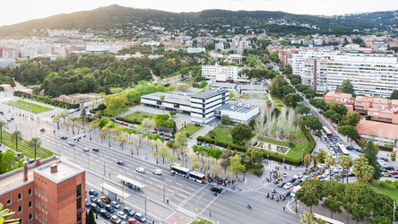 Similar image 12595422