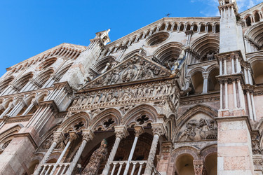 Similar image 12595196