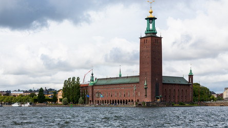 Similar image 12595371