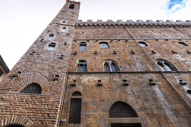 Similar image 12594685