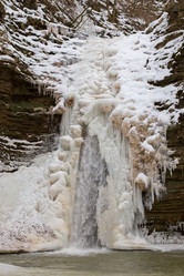 Similar image 12687995