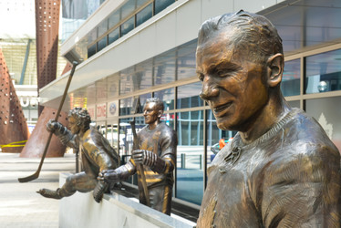 Similar image 12594279