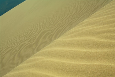 Similar image 12687645