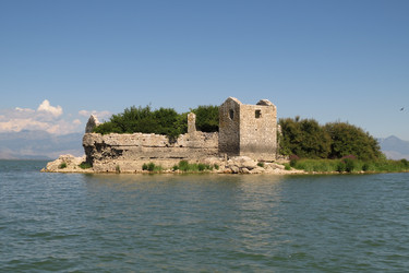 Similar image 12466899