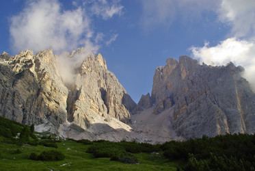 Similar image 12688109