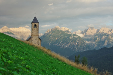 Similar image 12688467