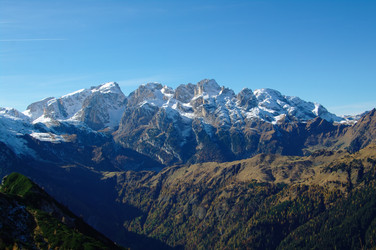 Similar image 12688473