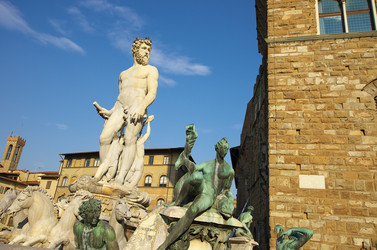 Similar image 12688355