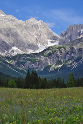 Similar image 12688357