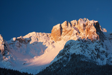 Similar image 12688517