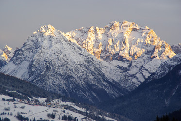 Similar image 12687537