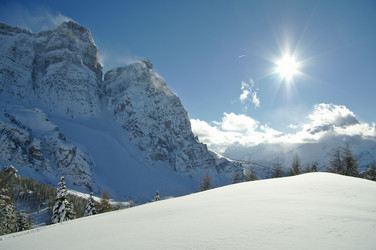 Similar image 12687578