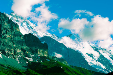 Similar image 12596804