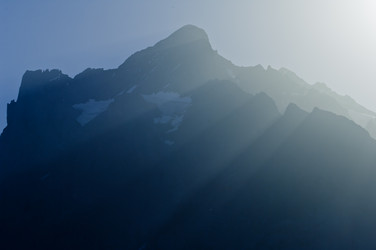 Similar image 12596823