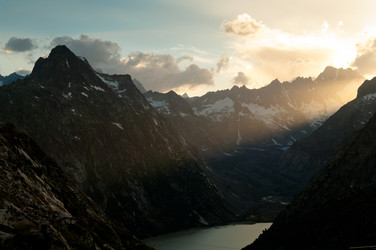 Similar image 12596876