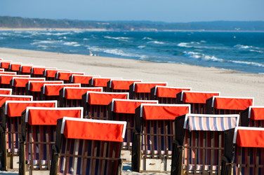 Similar image 12596975