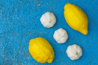 Similar image 12597096