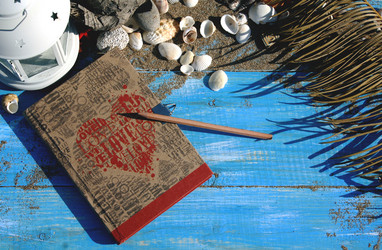 Similar image 12553384