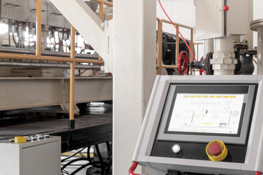 Similar image 12597790