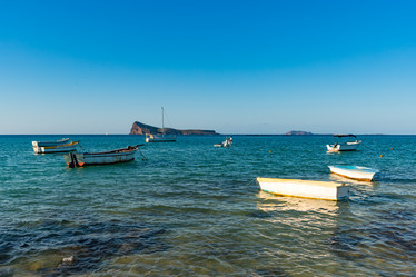 Similar image 12686196