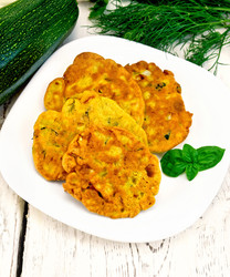 Similar image 12485916