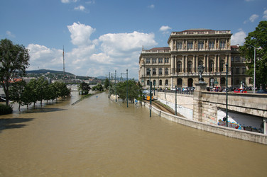 Similar image 12485192