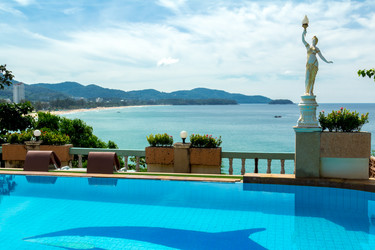 Similar image 12687802