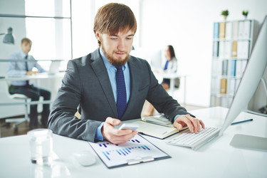 Similar image 12486950