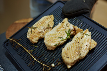 Similar image 12487036