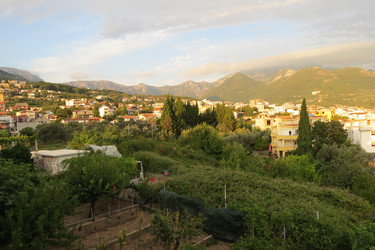 Similar image 12486132