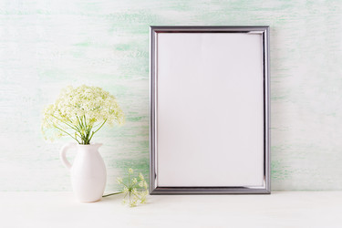 Similar image 12582935