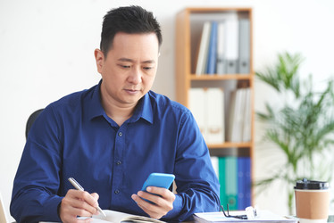 Similar image 12490312