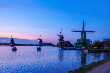 Similar image 12582565