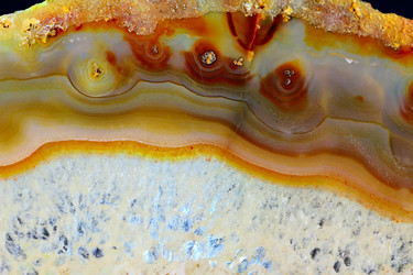 Similar image 12582413