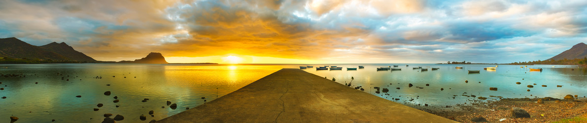 Similar image 12686574