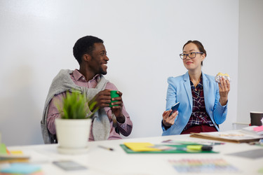 Similar image 12584343