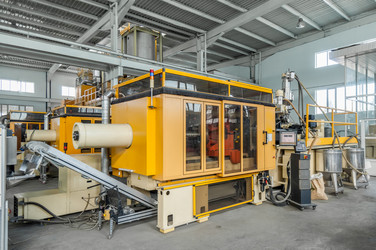 Similar image 12597891