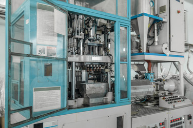 Similar image 12597904