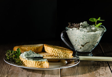 Similar image 12686323