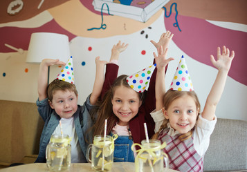 Similar image 12596643