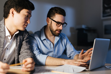 Similar image 12596489