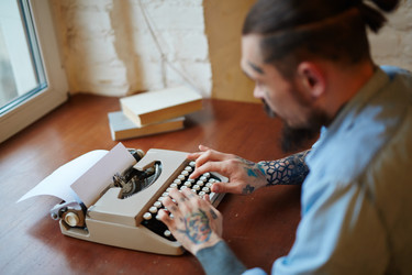 Similar image 12596598