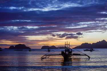 Similar image 12995731