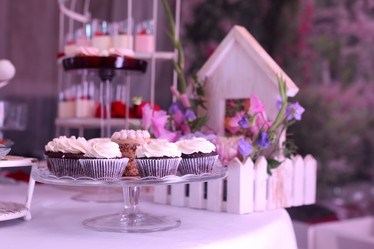 Similar image 12981060