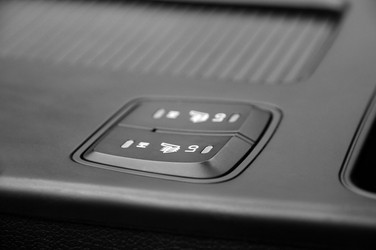 Similar image 12996543