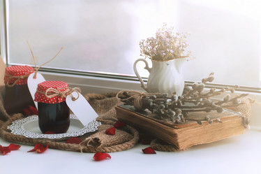 Similar image 12697426