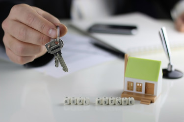 Similar image 12999507