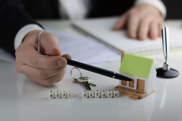 Similar image 12999577