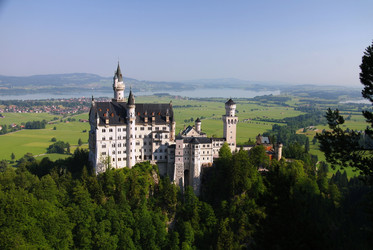 Similar image 12987299